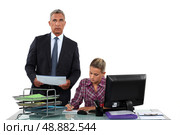 Boss delegating work. Стоковое фото, агентство Ingram Publishing / Фотобанк Лори