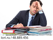 Stressed young professional. Стоковое фото, агентство Ingram Publishing / Фотобанк Лори