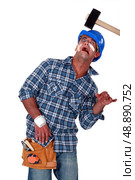 Accident prone construction worker. Стоковое фото, агентство Ingram Publishing / Фотобанк Лори