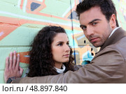 Couple sharing a moment. Стоковое фото, агентство Ingram Publishing / Фотобанк Лори