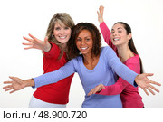 Girls dancing. Стоковое фото, агентство Ingram Publishing / Фотобанк Лори