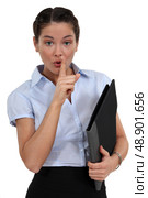 Employee asking for silence. Стоковое фото, агентство Ingram Publishing / Фотобанк Лори
