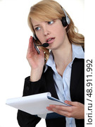 Answering the hotline. Стоковое фото, агентство Ingram Publishing / Фотобанк Лори