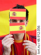 Spanish football supporter. Стоковое фото, агентство Ingram Publishing / Фотобанк Лори