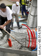 Building cement foundations. Стоковое фото, агентство Ingram Publishing / Фотобанк Лори
