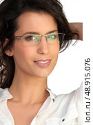 Portrait of woman with sunglasses. Стоковое фото, агентство Ingram Publishing / Фотобанк Лори