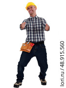 Laborer gesturing on white background. Стоковое фото, агентство Ingram Publishing / Фотобанк Лори