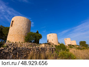 Javea Xabia Molins de la Plana old masonry windmills Alicante Spain. Стоковое фото, агентство Ingram Publishing / Фотобанк Лори