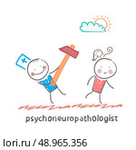 psychoneuropathologist  runs with a hammer for the patient. Стоковая иллюстрация, агентство Ingram Publishing / Фотобанк Лори