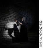 Scary zombie girl in old house. Стоковое фото, агентство Ingram Publishing / Фотобанк Лори