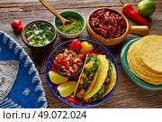 Tacos al pastor Mexican with coriander pineapple and chili. Стоковое фото, агентство Ingram Publishing / Фотобанк Лори