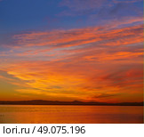 La Albufera lake sunset in El Saler of Valencia at Spain. Стоковое фото, агентство Ingram Publishing / Фотобанк Лори