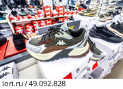 Kappa новые стильные кроссовки. Спортивная обувь. Новые кроссовки итальянского бренда Kappa. Редакционное фото, фотограф FotograFF / Фотобанк Лори
