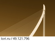 White Abstract Bridge Structure On Sky. Стоковое фото, агентство Ingram Publishing / Фотобанк Лори