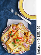 Pancakes for Shrove Tuesday. Tasty pancakes stuffed with meat and mushrooms on the plate. Стоковое фото, агентство Ingram Publishing / Фотобанк Лори