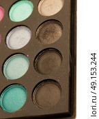  eye shadows palette close-up. Стоковое фото, агентство Ingram Publishing / Фотобанк Лори