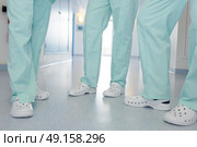 hospital shoes. Стоковое фото, агентство Ingram Publishing / Фотобанк Лори