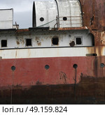 Rusting Fishing trawler at harbor, Marie Joseph, Nova Scotia, Canada. Стоковое фото, агентство Ingram Publishing / Фотобанк Лори