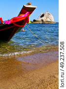asia in the  kho tao bay isle white  beach    rocks house boat   thailand  and south china sea anchor. Стоковое фото, агентство Ingram Publishing / Фотобанк Лори