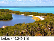blue   isla contoy         in mexico froath and blue  foam  the sea drop sunny day  wave. Стоковое фото, агентство Ingram Publishing / Фотобанк Лори