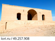 blur in iran near yazd the antique zoroastrian temple abandonated house and contruction. Стоковое фото, агентство Ingram Publishing / Фотобанк Лори