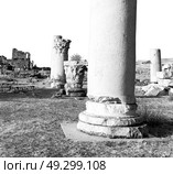  pamukkale    old       construction in asia turkey the column  and the roman temple . Стоковое фото, агентство Ingram Publishing / Фотобанк Лори