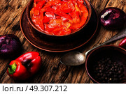 lecso classic dish of Hungarian cuisine. lecso national dish of Hungarian cuisine with pepper and tomato. Стоковое фото, агентство Ingram Publishing / Фотобанк Лори