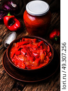 lecso classic dish of Hungarian cuisine. lecso national dish of Hungarian cuisine with pepper and tomato. Стоковое фото, агентство Ingram Publishing / Фотобанк Лори
