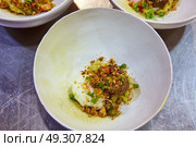 Low temperature slow cooking egg with meatball recipe. Стоковое фото, агентство Ingram Publishing / Фотобанк Лори