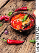lecso dish of Hungarian cuisine. lecso dish of Hungarian cuisine with pepper and meat.Hungarian food. Стоковое фото, агентство Ingram Publishing / Фотобанк Лори