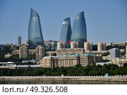 Вид на "Пламенные башни" в Баку. Стоковое фото, фотограф Максим Соколов / Фотобанк Лори