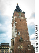 tourist architectural attractions in the market square of Krakow. Стоковое фото, агентство Ingram Publishing / Фотобанк Лори