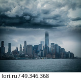 storm in Manhattan. The view from the Hudson River. Стоковое фото, агентство Ingram Publishing / Фотобанк Лори