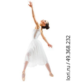 Young ballerina isolated on white. Young ballerina isolated. Стоковое фото, агентство Ingram Publishing / Фотобанк Лори