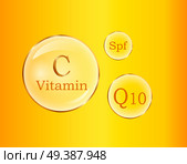 C and Q10 vitamins, Spf round signs vector poster on yellow background. Nutrition healthy emblems concept. Power of vitamin C and Q10, use of Spf. Chemical formulas of vitamins in flat design. C and Q10 Vitamins, Spf Round Signs Vector Poster. Стоковая иллюстрация, агентство Ingram Publishing / Фотобанк Лори