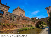 Potes river Quiviesa Deva a Cantabria village of Spain. Стоковое фото, агентство Ingram Publishing / Фотобанк Лори