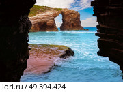 Playa las catedrales Catedrais beach in Ribadeo Galicia of Lugo Spain. Стоковое фото, агентство Ingram Publishing / Фотобанк Лори