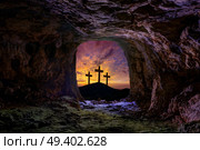 Jesus resurrection sepulcher grave cross crucifixion concept photo mount. Стоковое фото, агентство Ingram Publishing / Фотобанк Лори