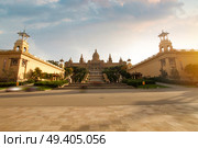 National Museum in Barcelona,Placa De Espanya,Spain. Стоковое фото, агентство Ingram Publishing / Фотобанк Лори