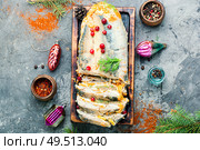 Fish roll.Fish stuffed with vegetables.Banquet dish or Christmas food. Mackerel roll with vegetables. Стоковое фото, агентство Ingram Publishing / Фотобанк Лори