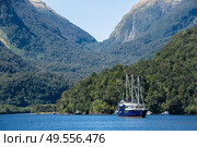 Ship in harbour at Doubtful Sound. Стоковое фото, агентство Ingram Publishing / Фотобанк Лори