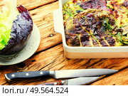 Vegetarian vegetable casserole with cabbage.Gratin with cabbage.Vegetable gratin.Healthy food.. Lean vegetable gratin. Стоковое фото, агентство Ingram Publishing / Фотобанк Лори