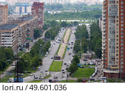 Санкт-Петербург. Спальные районы. Купчино. Вид на улицу Димитрова. Редакционное фото, фотограф Александр Тарасенков / Фотобанк Лори