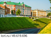 Зеленский съезд и гостиница Sheraton в Нижнем Новгороде. Редакционное фото, фотограф Илья Старков / Фотобанк Лори