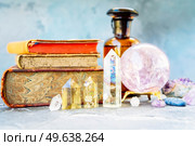 Gemstones set for relax and meditation. Magic ball and semipresious minerals for Reiki life balance, healing Crystal Ritual, Witchcraft, spiritual esoteric practice.. Healing crystals concept. Стоковое фото, агентство Ingram Publishing / Фотобанк Лори