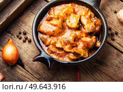 Fried meat with mushrooms, beef stroganoff from pork.. Beef stroganoff with mushrooms in a creamy sauce. Стоковое фото, агентство Ingram Publishing / Фотобанк Лори