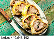 Meat dish is wellington meat, meat baked in dough. Meat loafs. Appetizing Wellington meat. Стоковое фото, агентство Ingram Publishing / Фотобанк Лори