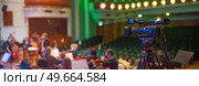 online stream of a concert at the Philharmonic without people. Стоковое фото, агентство Ingram Publishing / Фотобанк Лори