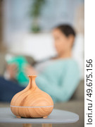 essential oils diffuser. Стоковое фото, агентство Ingram Publishing / Фотобанк Лори