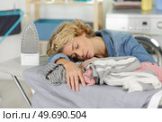 a housewife problems tiredness concept. Стоковое фото, агентство Ingram Publishing / Фотобанк Лори